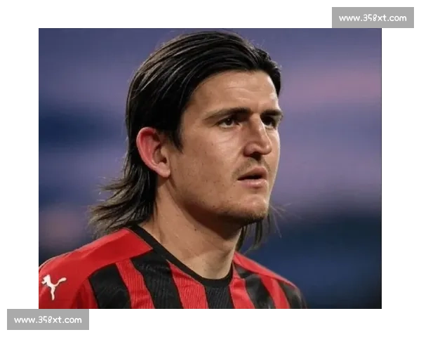 曼联铁心续约马奎尔:三后卫体系再造传奇中卫 曼联铁心续约马奎尔:三后卫体系再造传奇中卫