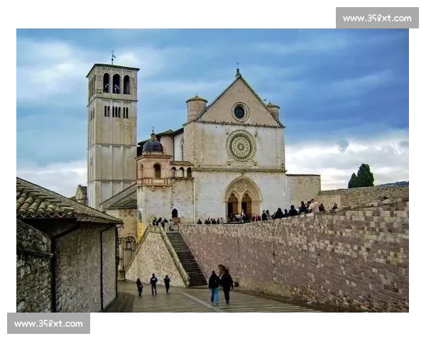 阿尔巴尼亚雄鹰展翅,2026欧洲区能否创造历史 阿尔巴尼亚雄鹰展翅,2026欧洲区能否创造历史