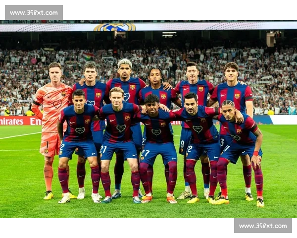 西甲巅峰对决，皇马巴萨谁能笑傲诺坎普！